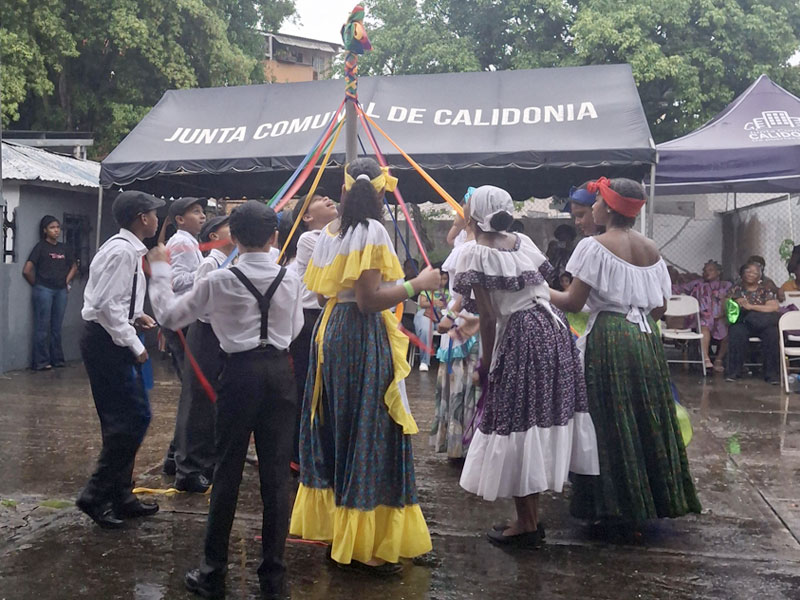 A-Day-with-SAMAAP-Members-and-the-Community-32