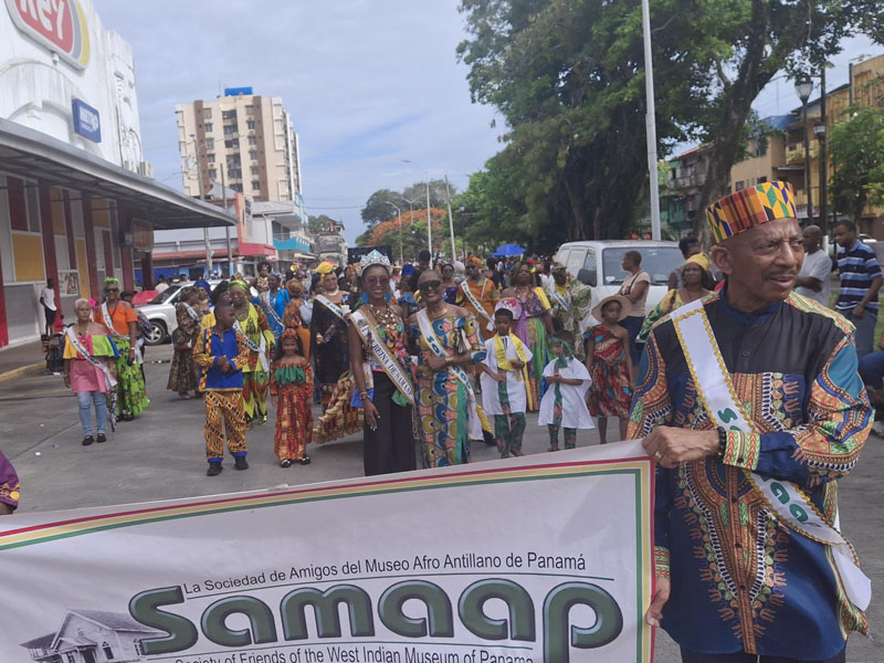 parade-commemorating-black-ethnicity-month-colon06